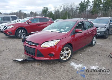 2014 Ford Focus Se z USA, uszkodzony, nr VIN 1FADP3K26EL250853